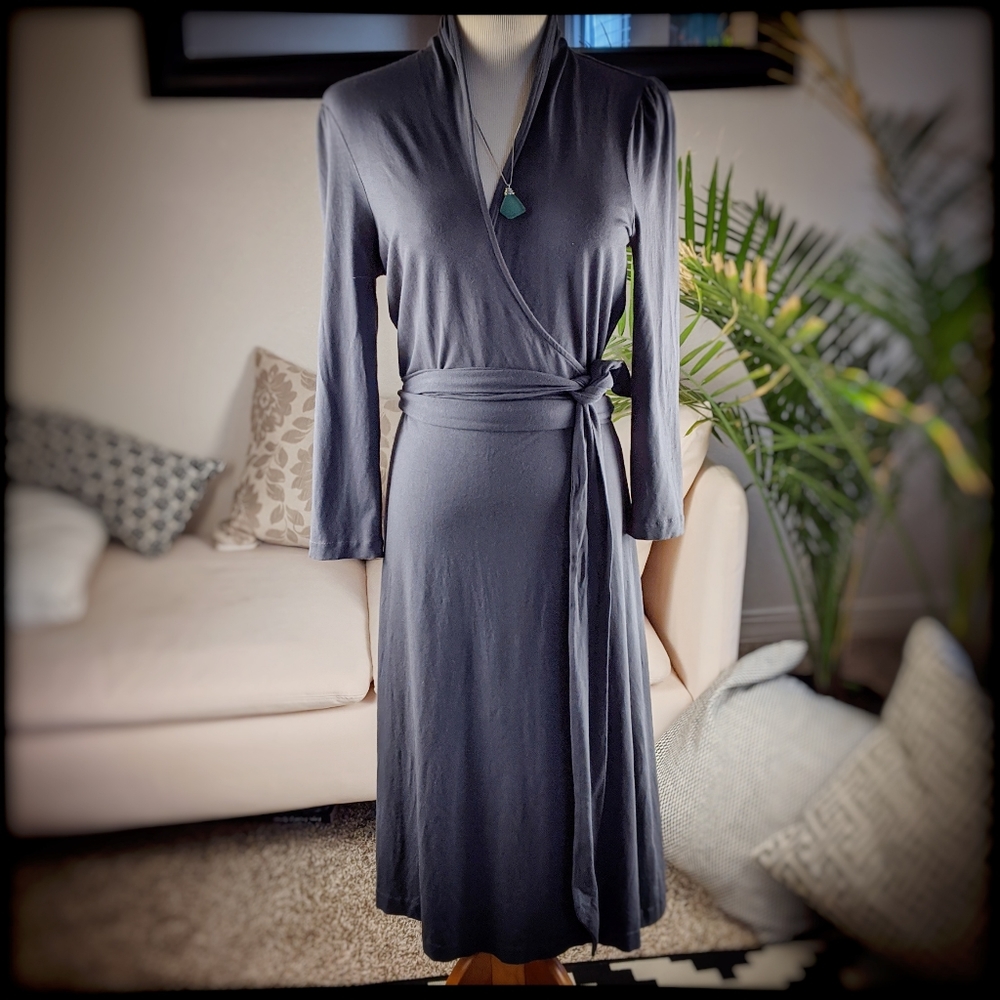 SALE! Banana Republic Wrap-Dress 😘